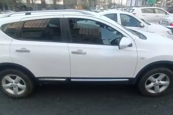 نیسان، قشقایی