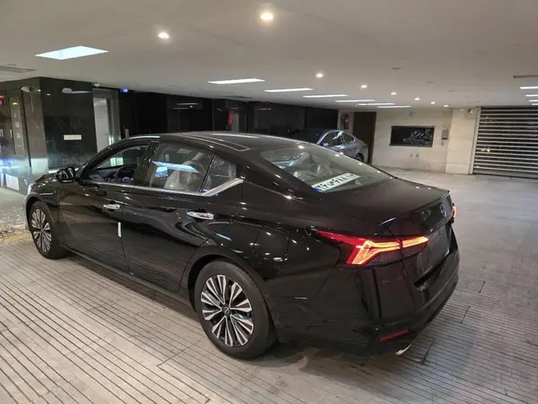 نیسان، آلتیما