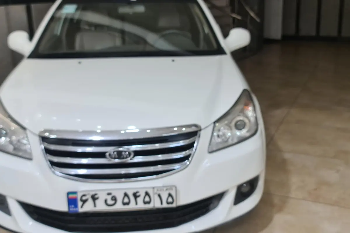 ام وی ام،  550