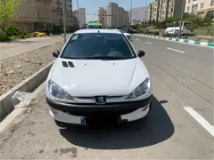 پژو، 206