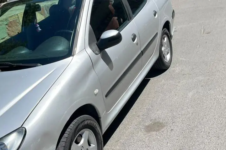 پژو،  206 SD