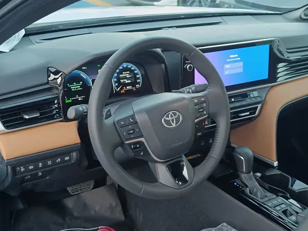 تویوتا، کمری هیبرید