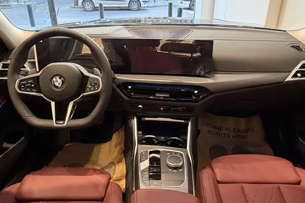 ب ام و، سری 3 سدان