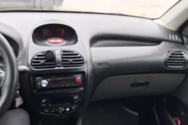پژو  206 SD