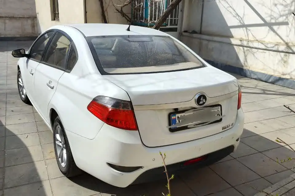 برلیانس،  H330