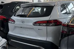 تویوتا، فرانت لندر هیبرید