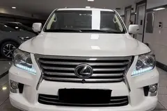لکسوس، LX