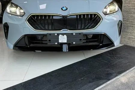 ب ام و سری 2 گرن کوپه