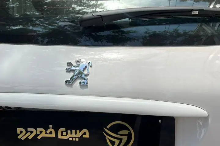 پژو  207