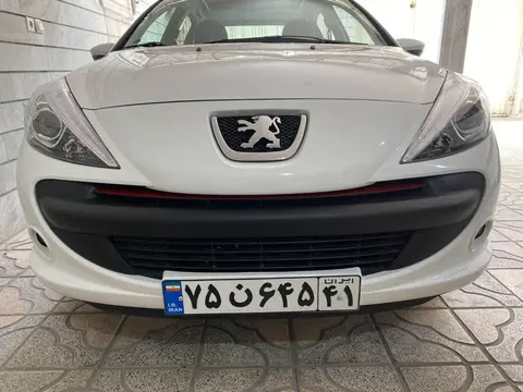 پژو، 207