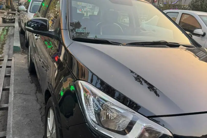 هیوندای،  i20