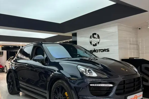 پورشه، کاین