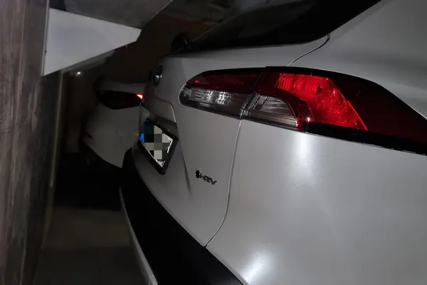 تویوتا، کرولا کراس هیبرید