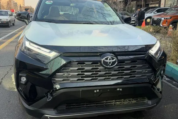 تویوتا، راوفور هیبرید