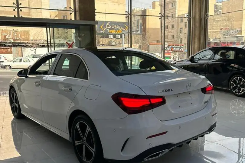 بنز،  کلاس A سدان