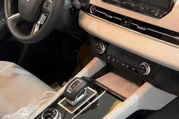 میتسوبیشی، اوتلندر