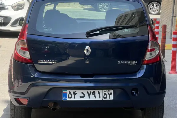 رنو  ساندرو