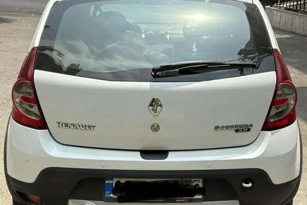 رنو  ساندرو استپ وی