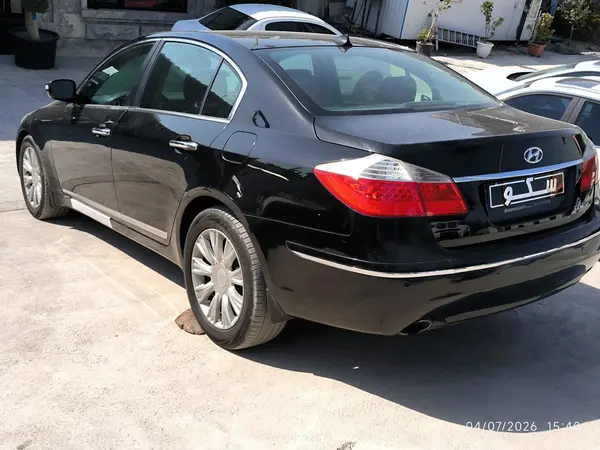 هیوندای  جنسیس