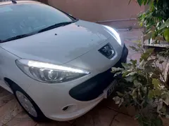 پژو، 207
