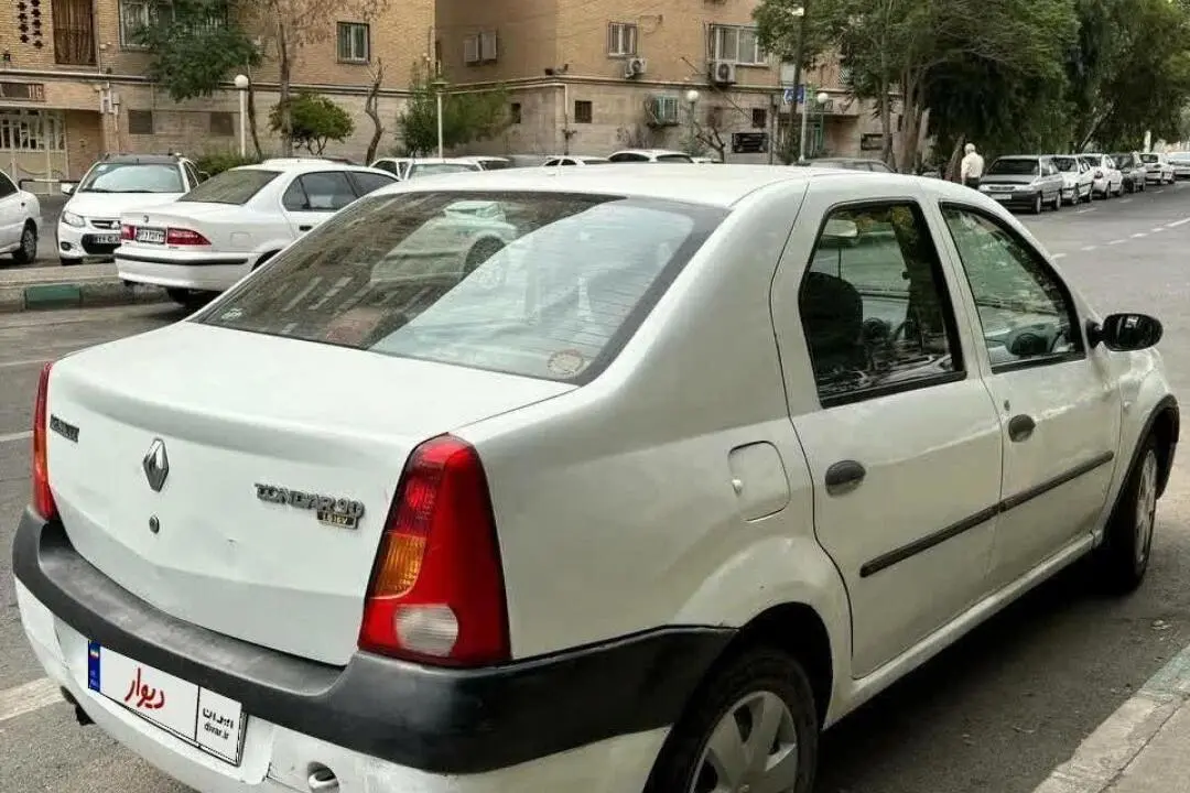رنو،  تندر 90
