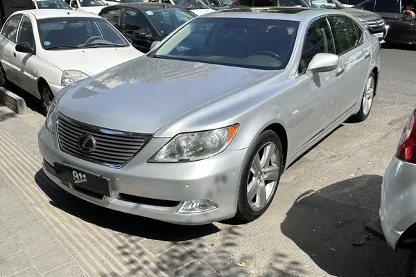 لکسوس  LS