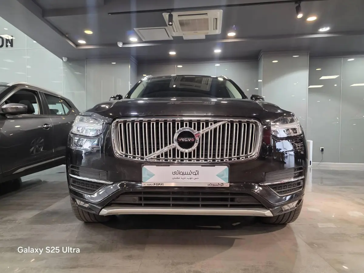 ولوو  XC90