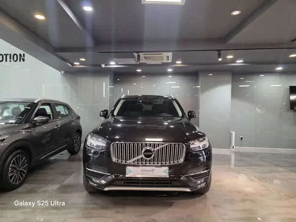 ولوو  XC90