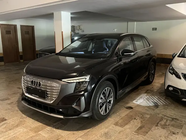 آئودی  Q5 e-tron