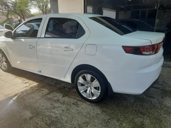 تارا، دنده ای V1