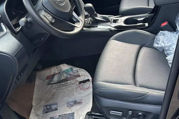 تویوتا، فرانت لندر هیبرید