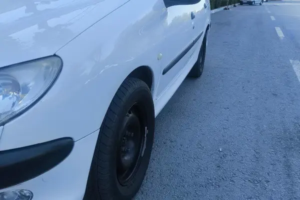 پژو  206 SD