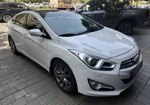 هیوندای، i40