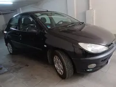 پژو، 206