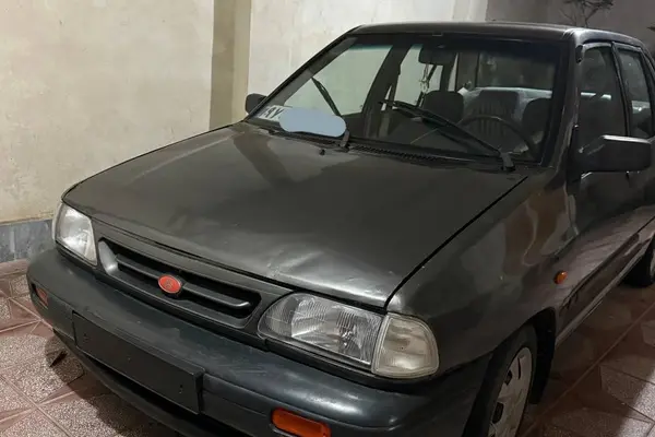 پراید، صندوق دار