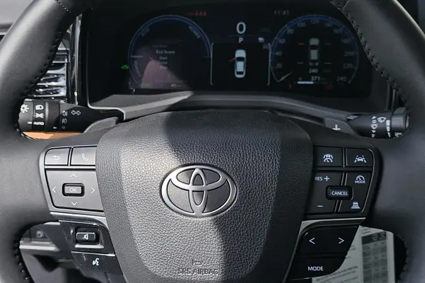 تویوتا، کمری هیبرید