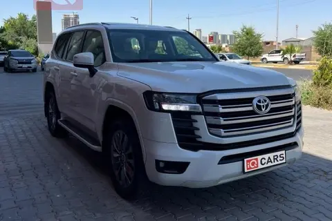 تویوتا، لندکروز چهار در