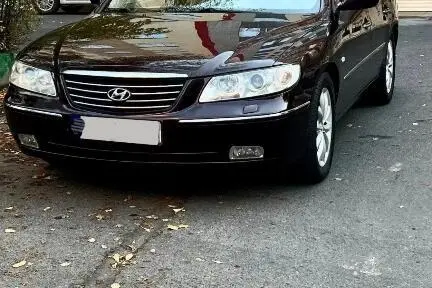 هیوندای، آزرا (گرنجور)