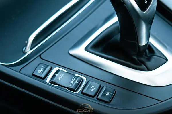 ب ام و، سری 3 سدان