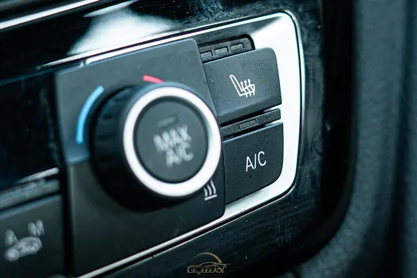 ب ام و، سری 3 سدان