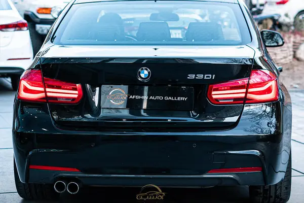 ب ام و، سری 3 سدان