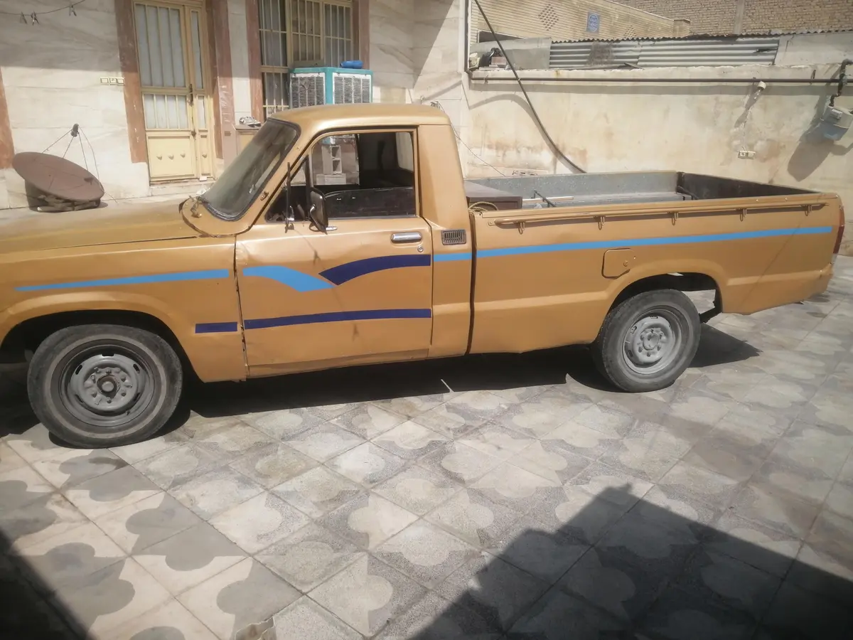 مزدا،  وانت تک‌کابين
