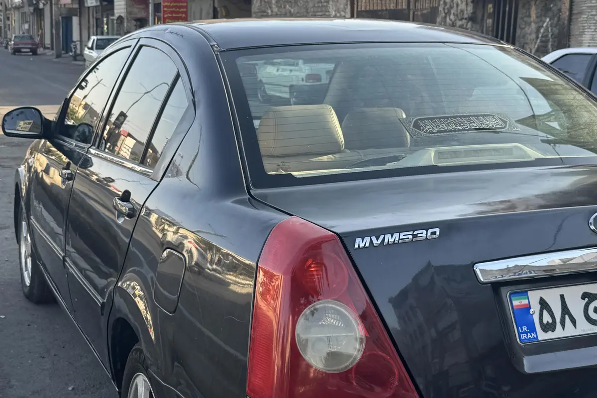 ام وی ام،  530