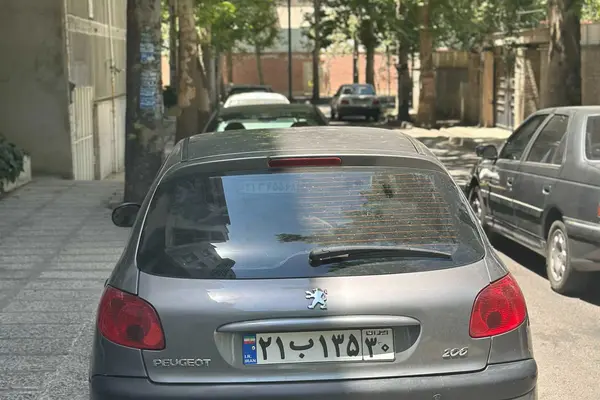 پژو  206