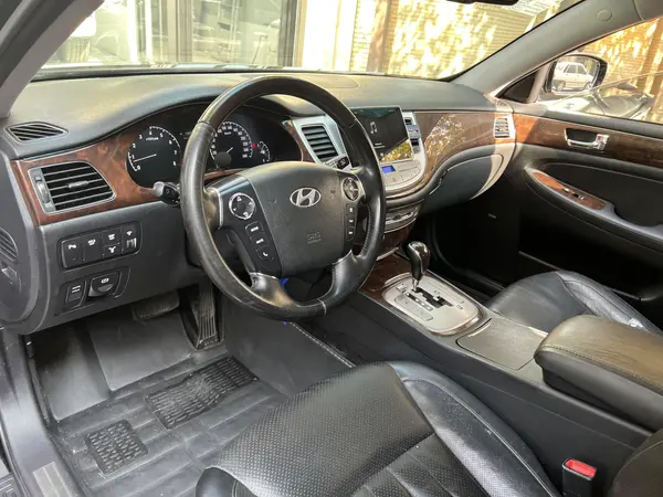 هیوندای، جنسیس