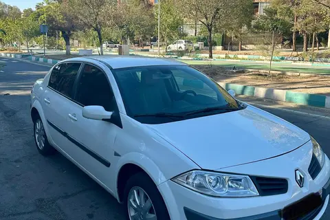 رنو، مگان (مونتاژ)