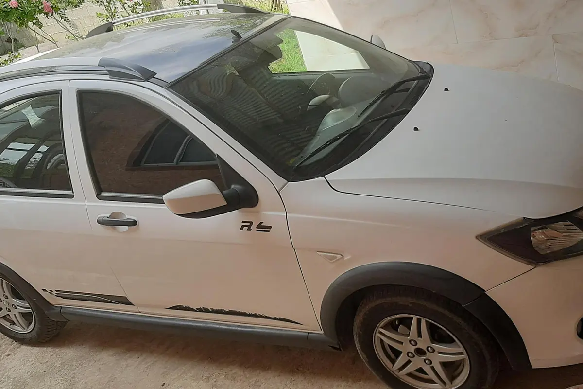 کوییک،  دنده ای R