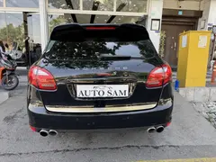 پورشه، کاین
