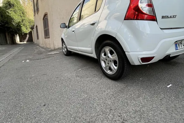 رنو، ساندرو