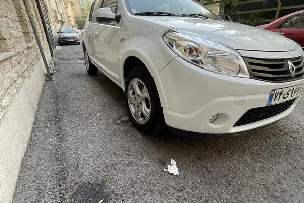 رنو، ساندرو